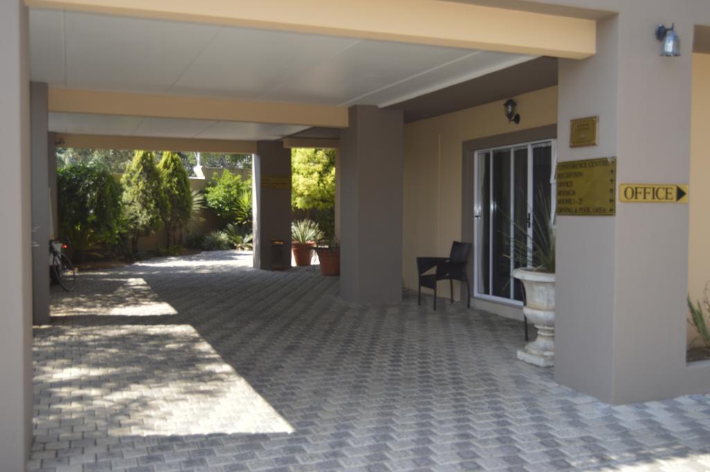 Lakeview Boutique Hotel & Conference Center Benoni Exterior foto